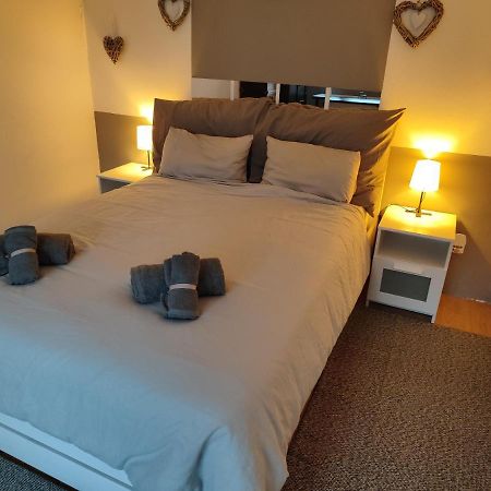 Apartmán Domov Carlotka Bratislava Exteriér fotografie